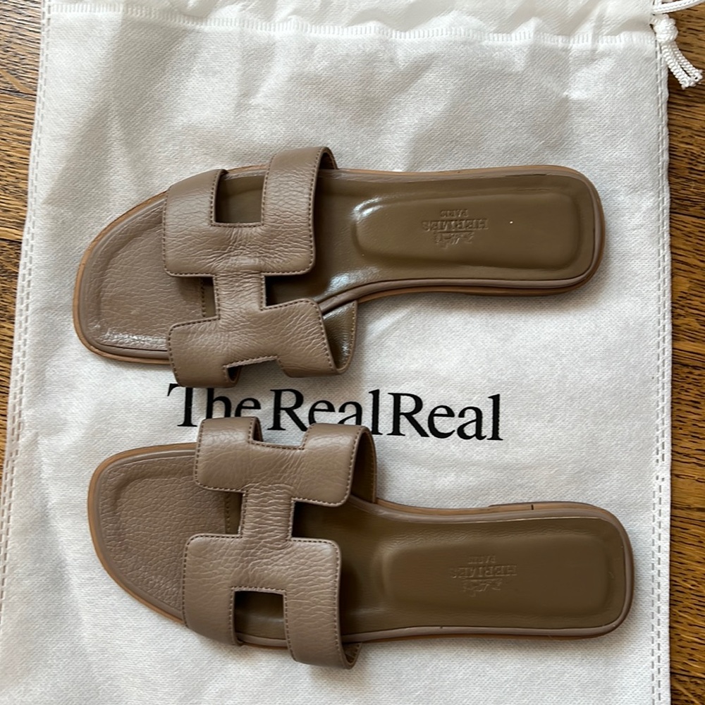 Hermes Oran Sandals Size 38 Taupe